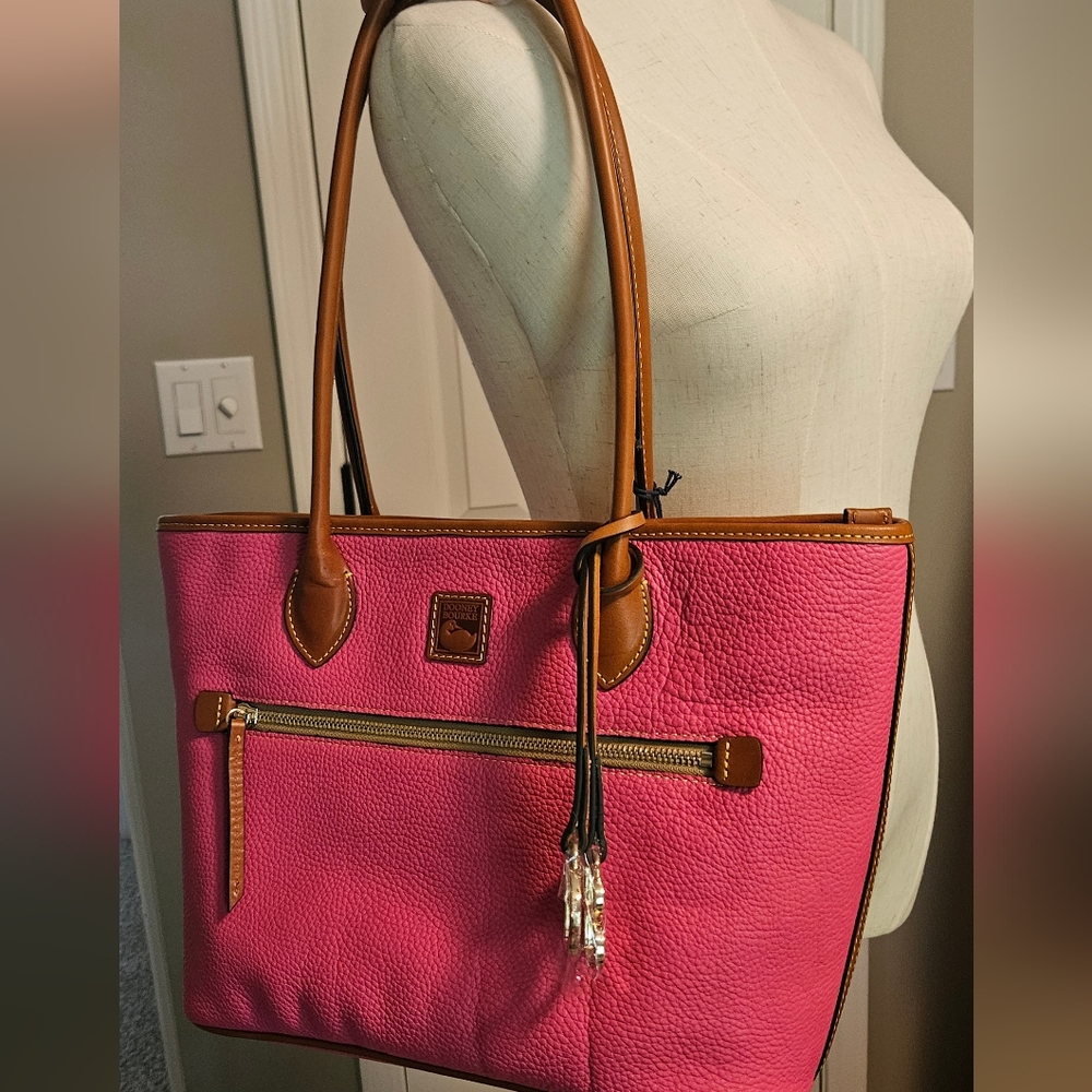 NWT Dooney & Bourke Leather Pebble Tote: Hot Pink - Picture 4 of 16